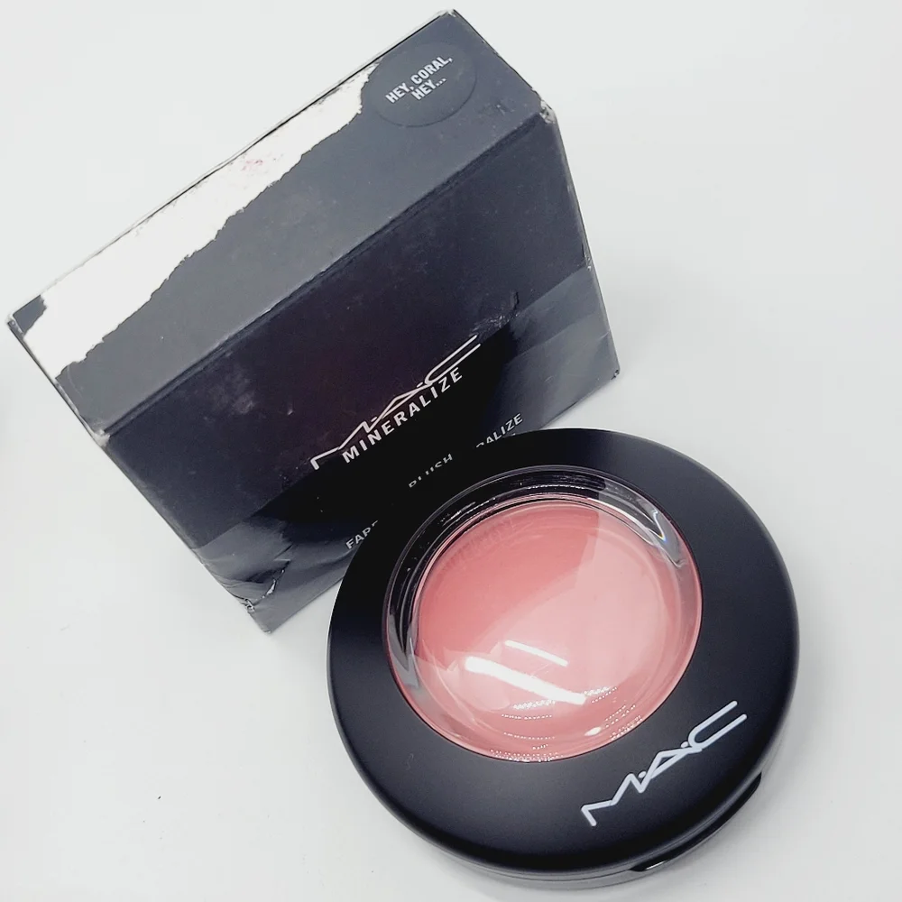 Hey, Coral, Hey... MAC Mineralize Blush Radiant Color Brand New In Box Authentic